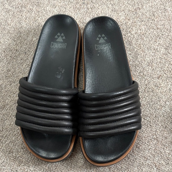 Cougar Naomi Slide - Picture 2 of 7